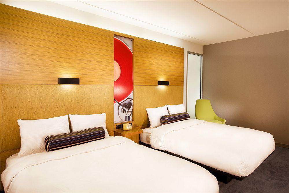 Aloft Vaughan Mills Экстерьер фото