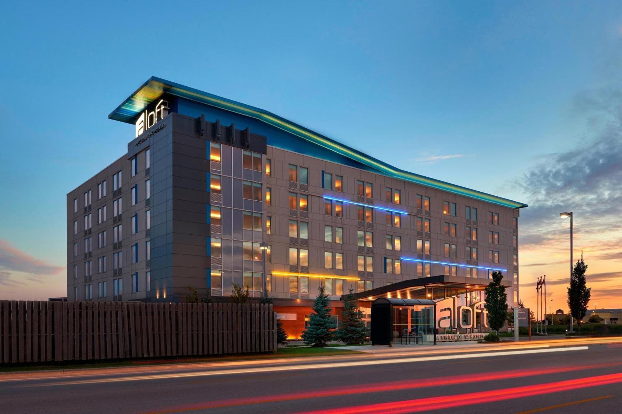 Aloft Vaughan Mills Экстерьер фото