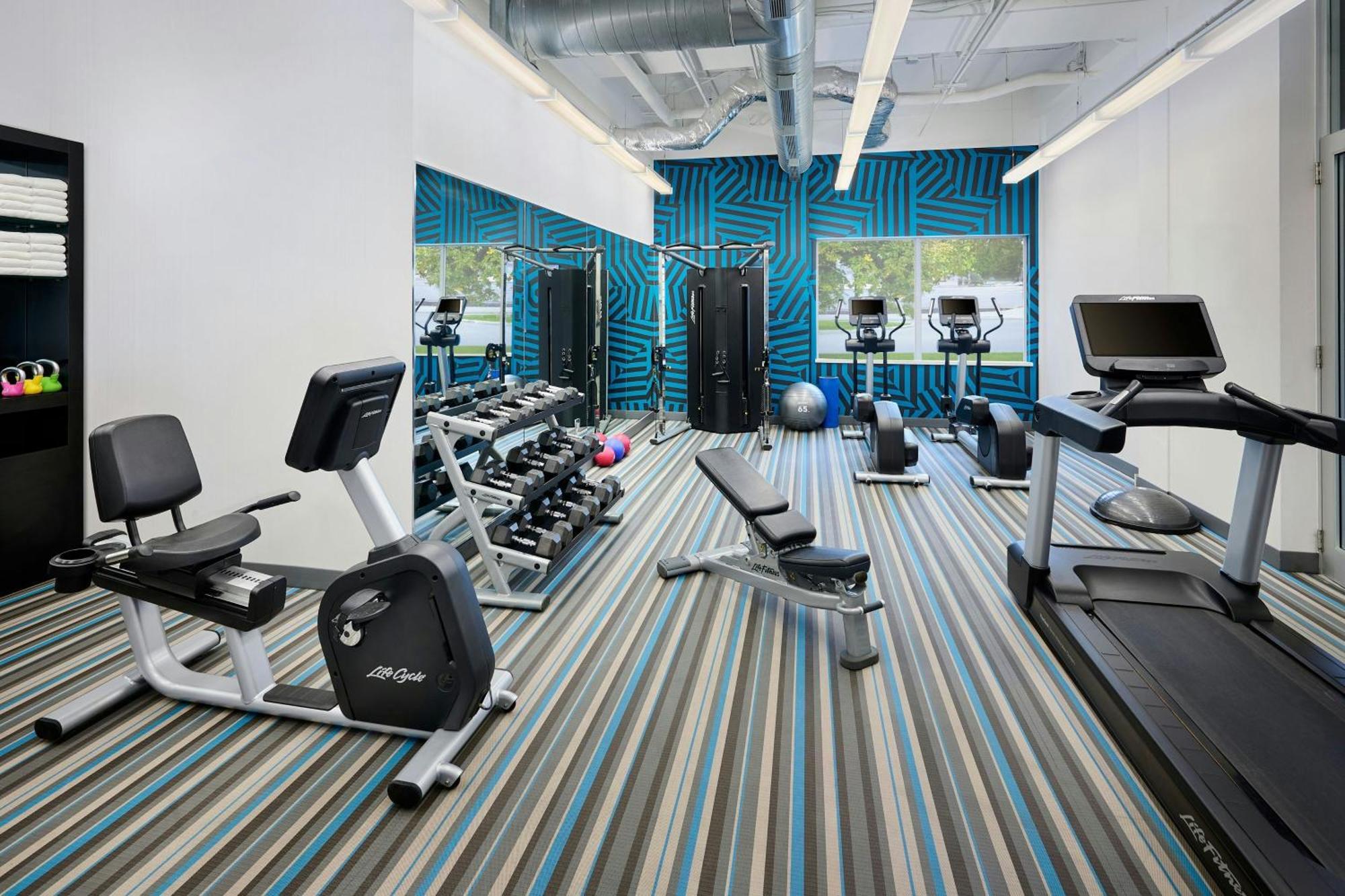 Aloft Vaughan Mills Экстерьер фото