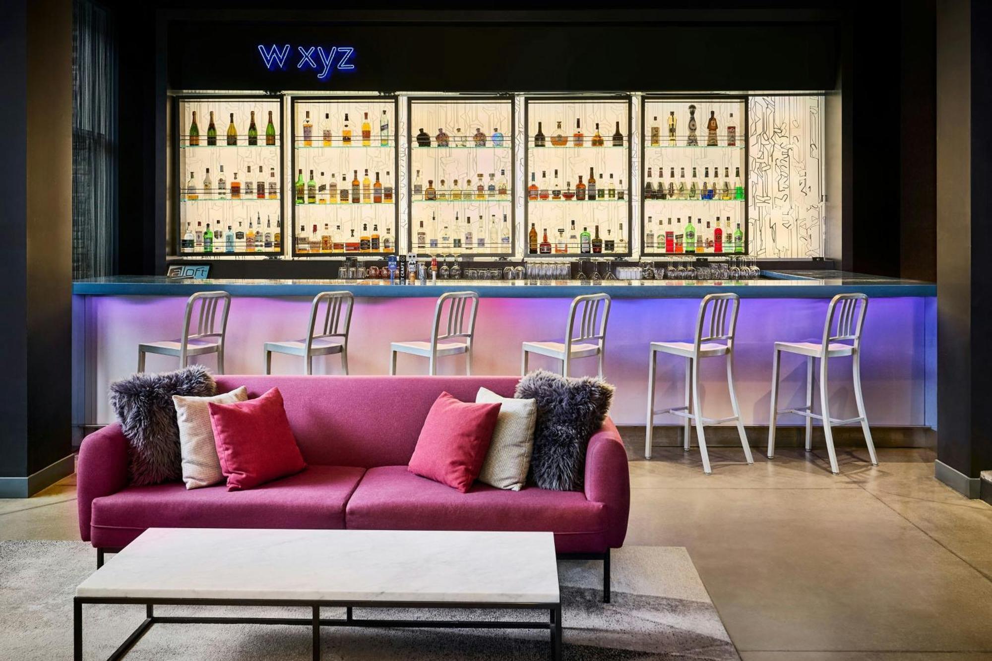 Aloft Vaughan Mills Экстерьер фото