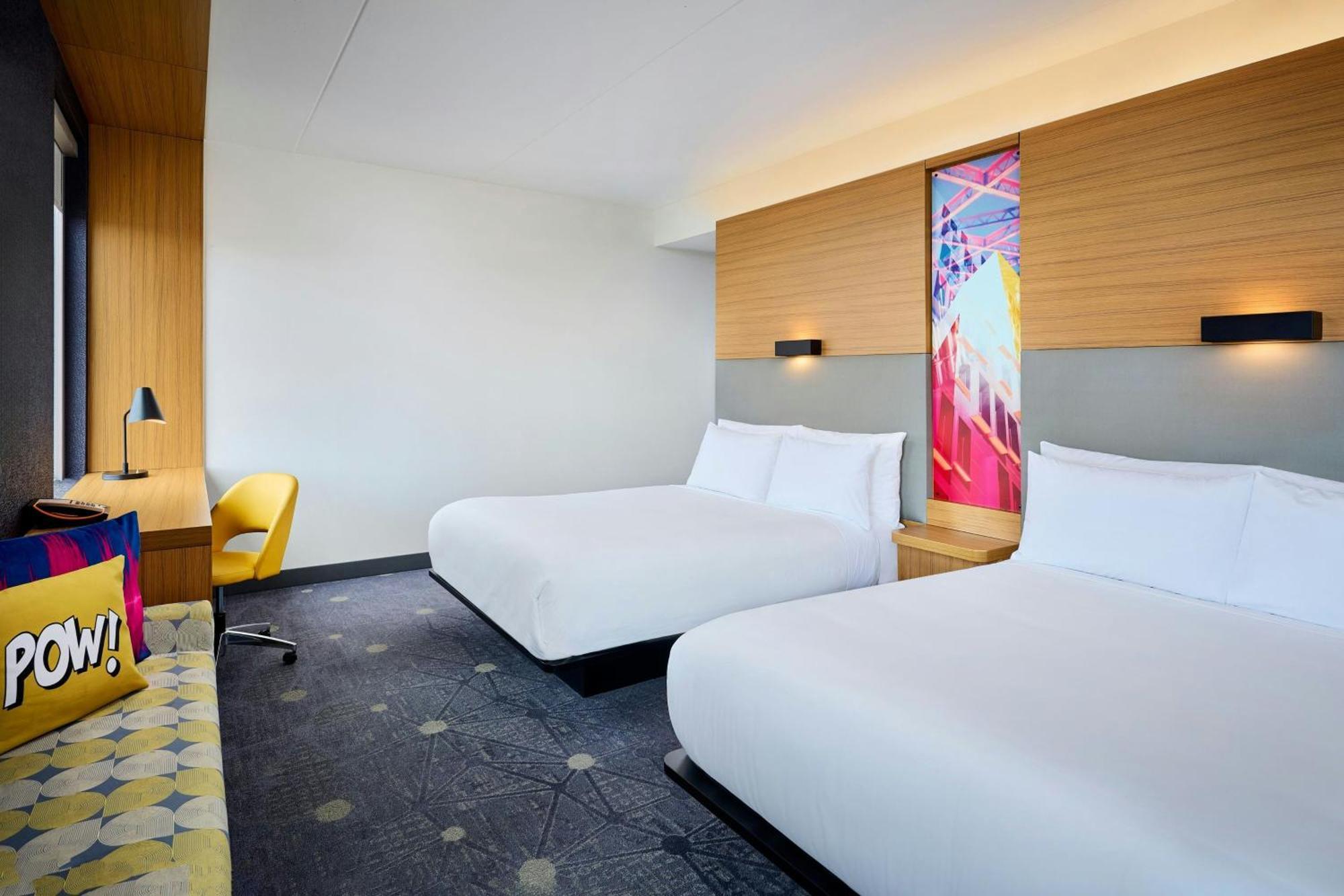 Aloft Vaughan Mills Экстерьер фото