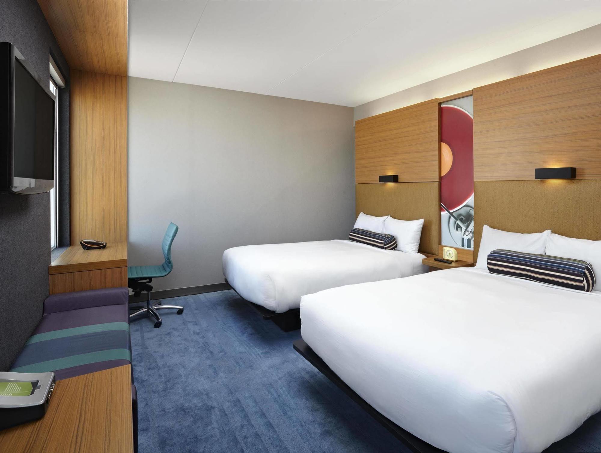 Aloft Vaughan Mills Экстерьер фото